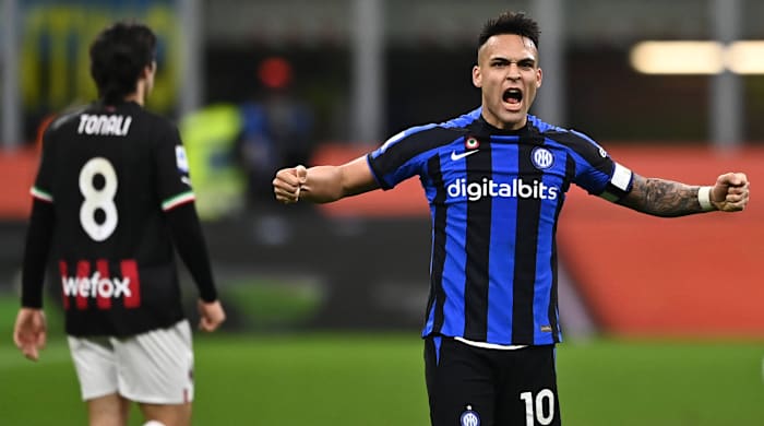 Inter Milan striker Lautaro Martínez celebrates vs. AC Milan.